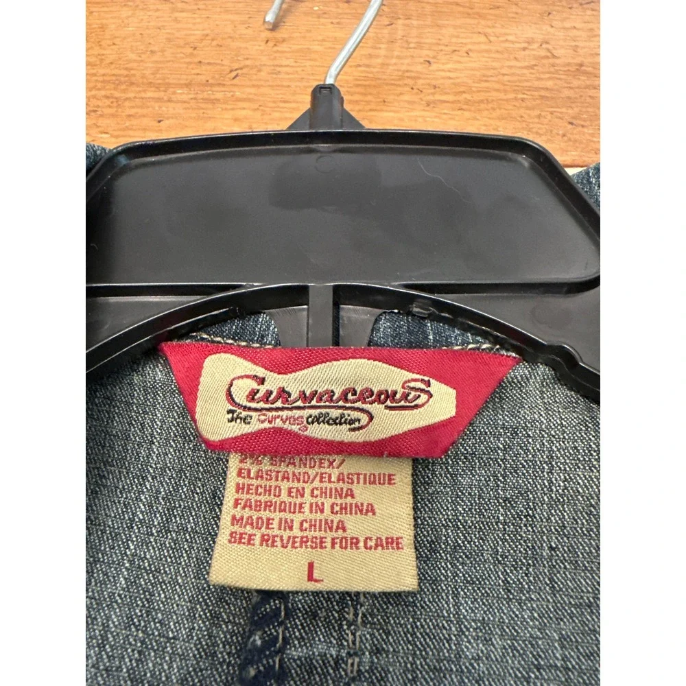 Y2K Vintage Curvaceous Denim Jean Jacket Belted Button Down Blue‎ Womens Size L